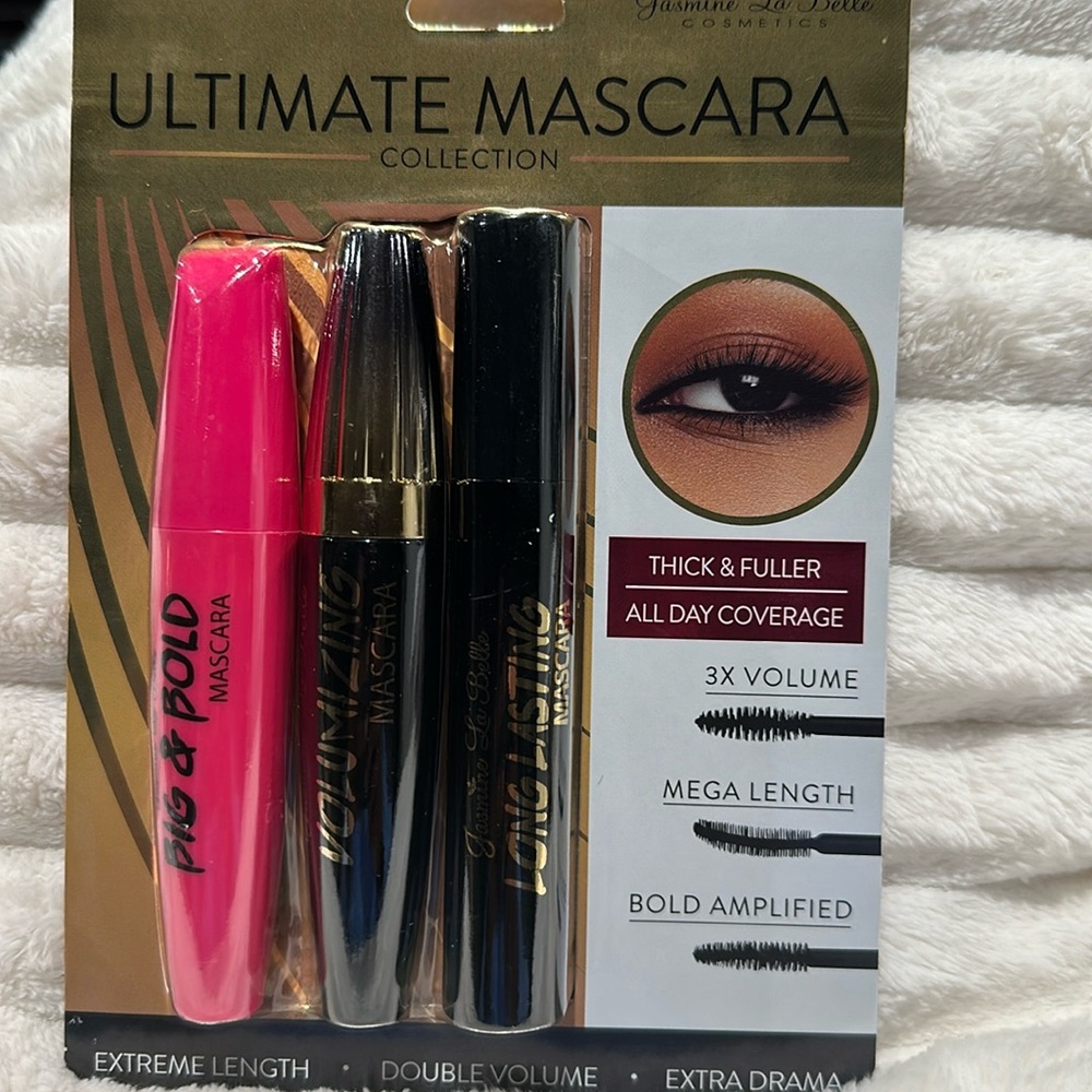 Ultimate Mascara Collection Big & Bold, Volumizing and Long Lasting Mascara.